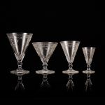 1039 2412 GLASS SET